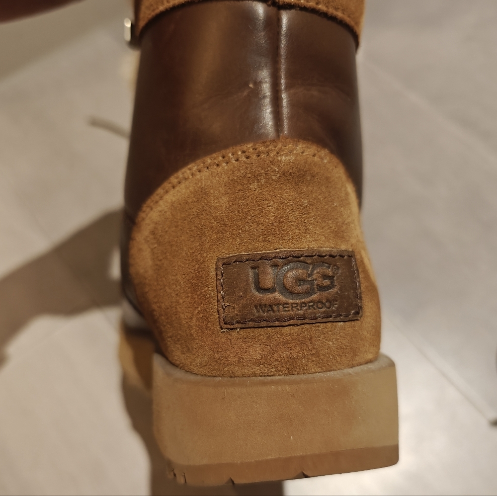 UGG Viki Waterproof Arctic Grip Boot with Shearling Lining - Picture 13 of 14